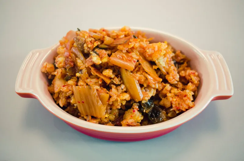 Who's Really Running Your Cravings? The Gut Bacteria Behind Every Bowl Decision You Make
