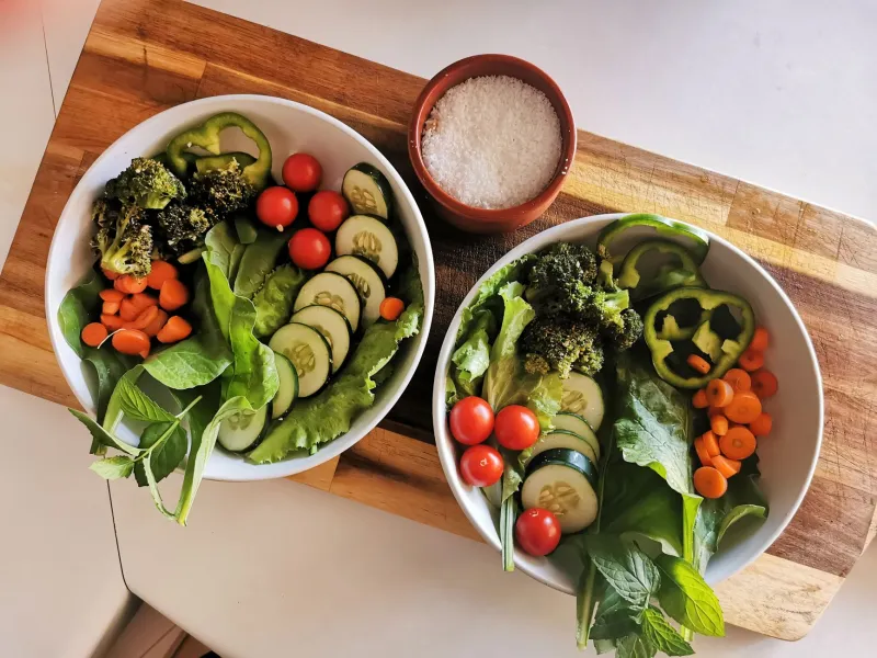 Wet Bowls Win: How Water-Rich Ingredients Unlock Nutrients You're Already Eating